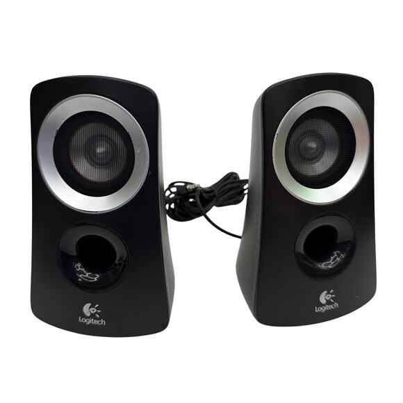 Logitech 2.0 Stereo Computer Speakers Black with Silver Rings 3.5mm Wired - Picture 1 of 5